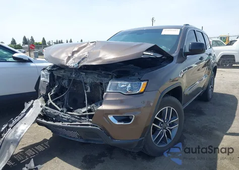 2020 Jeep Grand Cherokee Laredo E 4X2 from USA, damaged, VIN 1C4RJEAG3LC220295